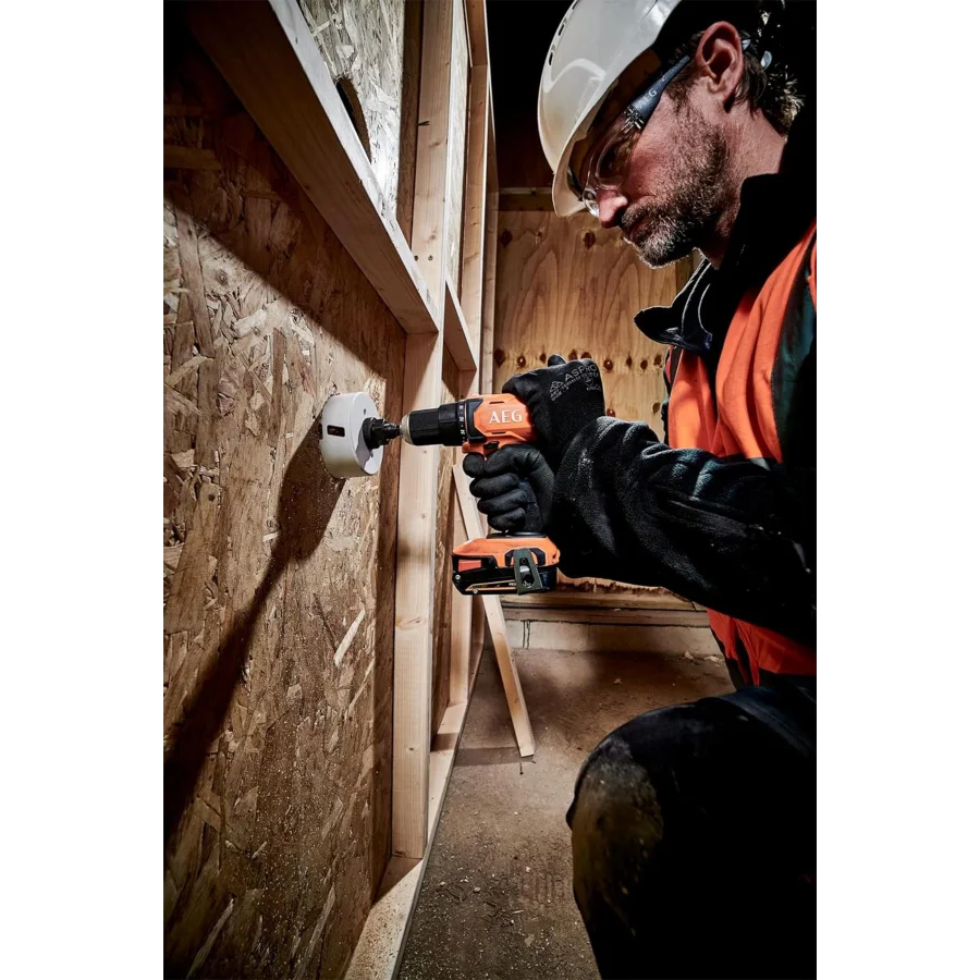 AEG BSB 18G4-202C 18 V Çift Akülü Darbeli Matkap