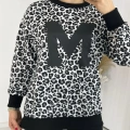 Siyah Leopar Desen Harf Detaylı Sweathirt