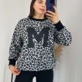 Siyah Leopar Desen Harf Detaylı Sweathirt