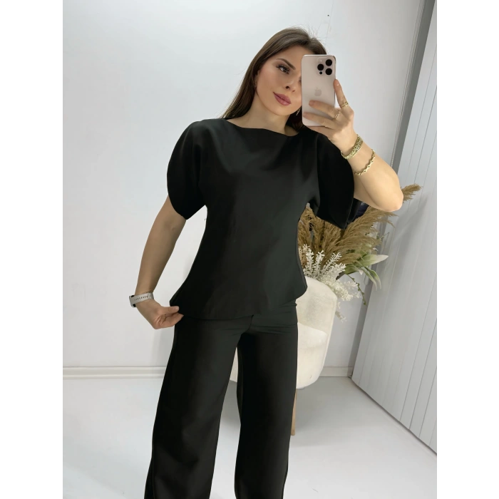 Omzu Yırtmaçlı Bele Oturan Asimetrik Kesim Takım