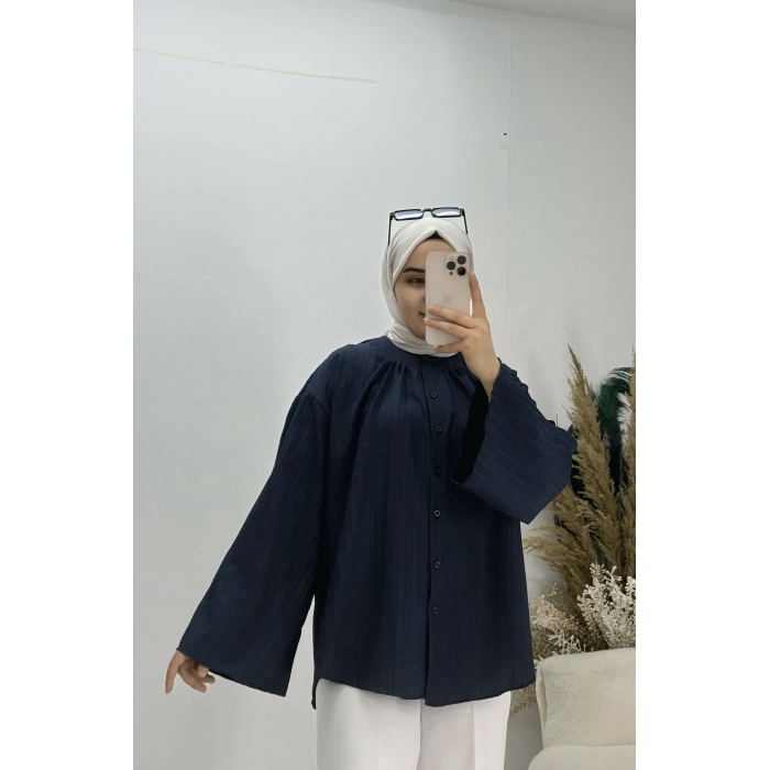Geniş Kol Piliseli Gömlek Lacivert