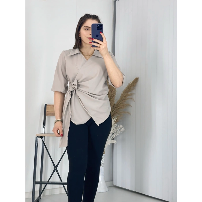 Bej Kravuze Yaka Bel Bağlamalı Gömlek
