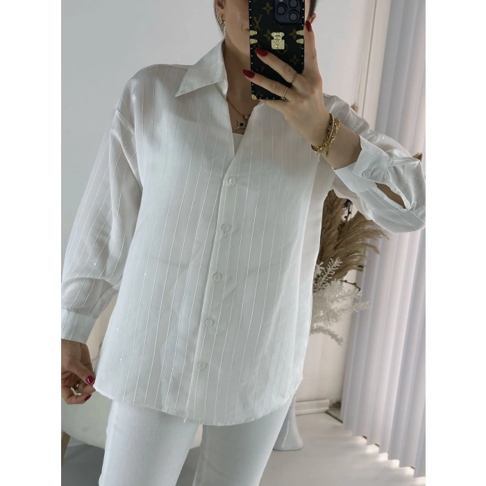 Beyaz Pul Detay Çizgili Gömlek