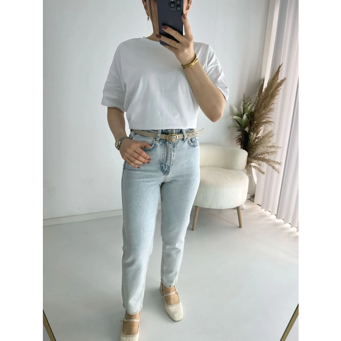Buz Mavisi Mom Jean