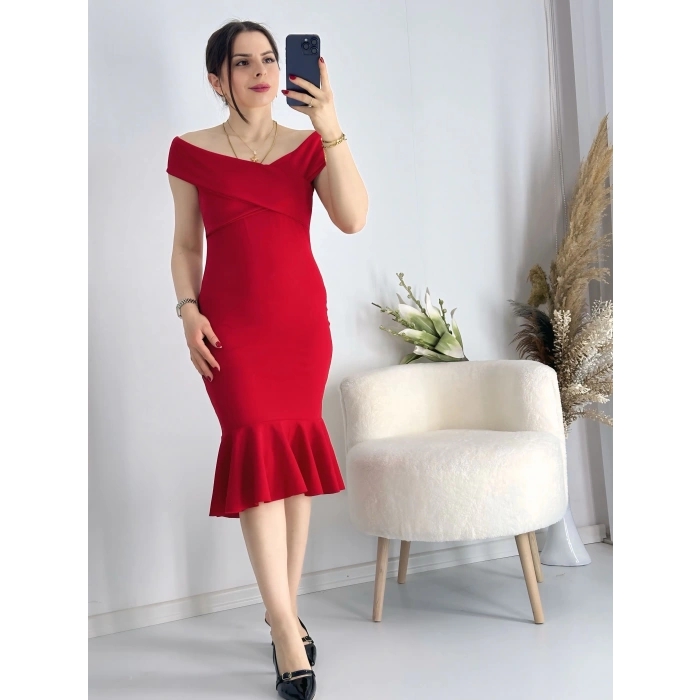 Kırmızı Çapraz Yaka Kolsuz Etek Ucu Valonlu Kalem Elbise
