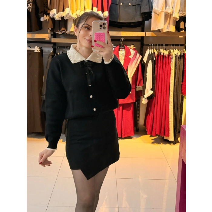 İnci taşlı Polo yaka kazak siyah