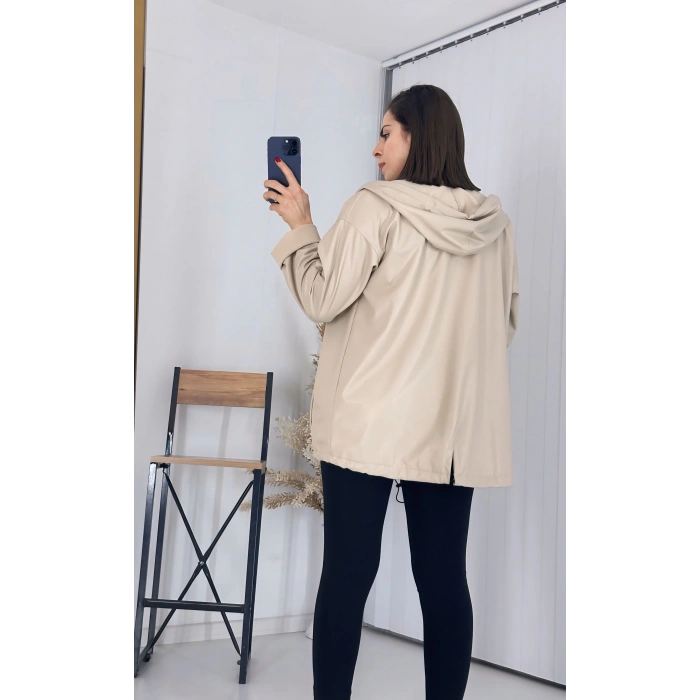 Kapşonlu Bej Deri Yağmurluk