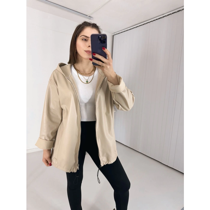 Kapşonlu Bej Deri Yağmurluk