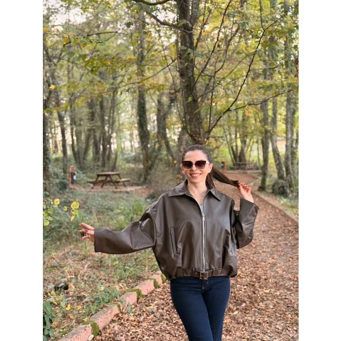 Kemer detay deri bomber ceket kahve