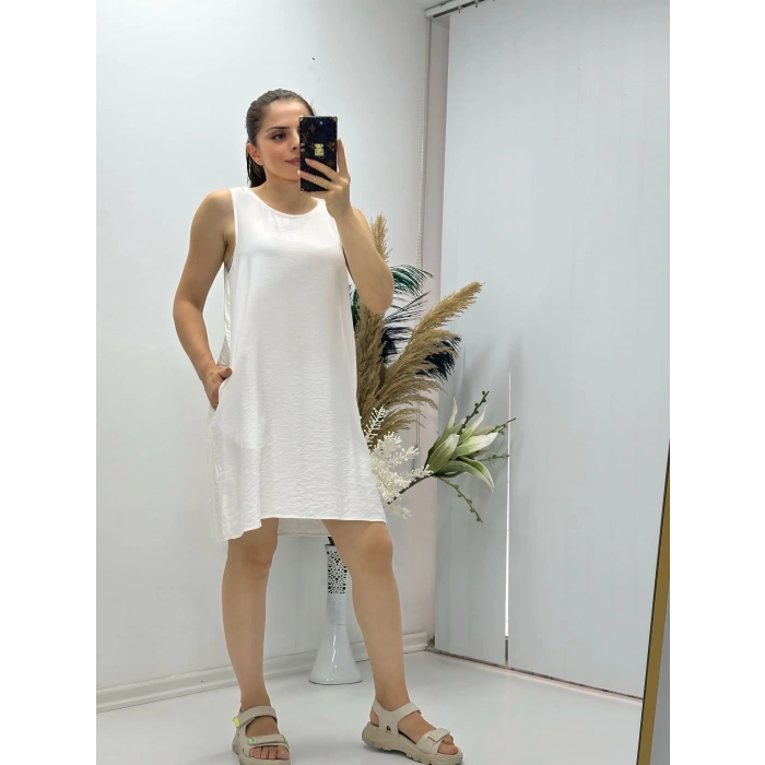 Keten Kumaş Kolsuz Elbise Beyaz