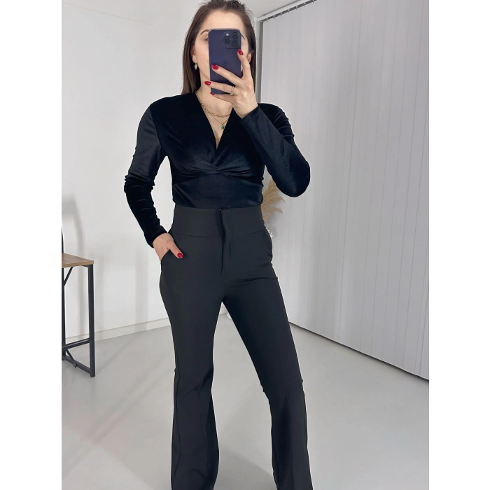 Kravuze Yaka Kadife Bluz Siyah