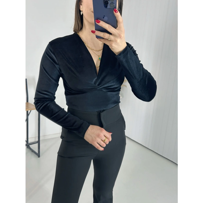 Kravuze Yaka Kadife Bluz Siyah