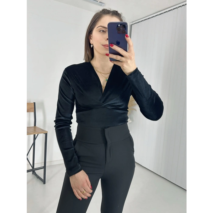Kravuze Yaka Kadife Bluz Siyah