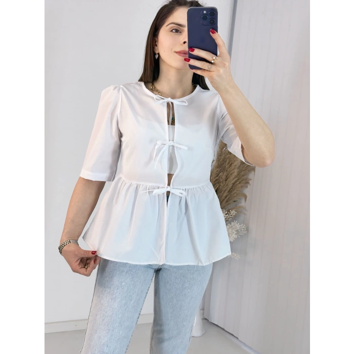 Önden Bağlamalı Beyaz Gömlek