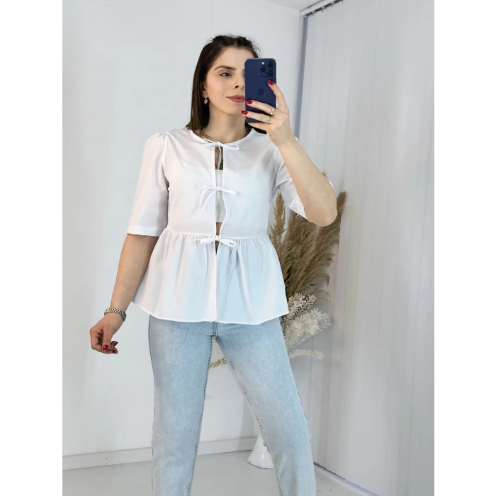 Önden Bağlamalı Beyaz Gömlek
