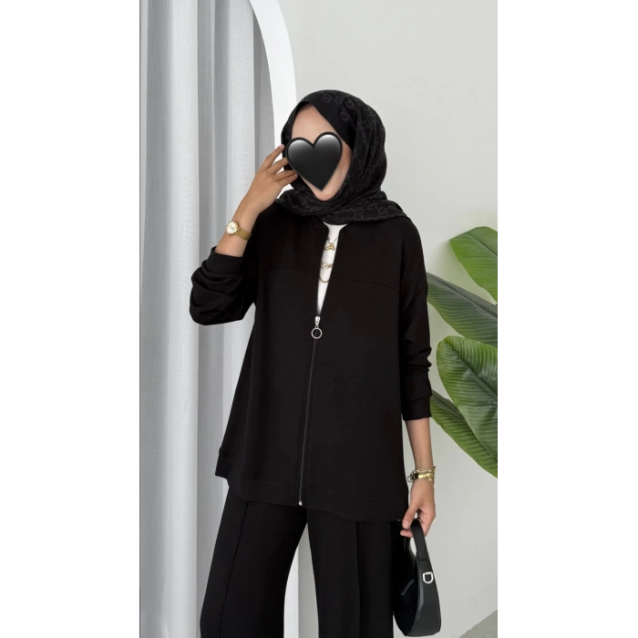 Oysho muadil fermuarlı takım siyah