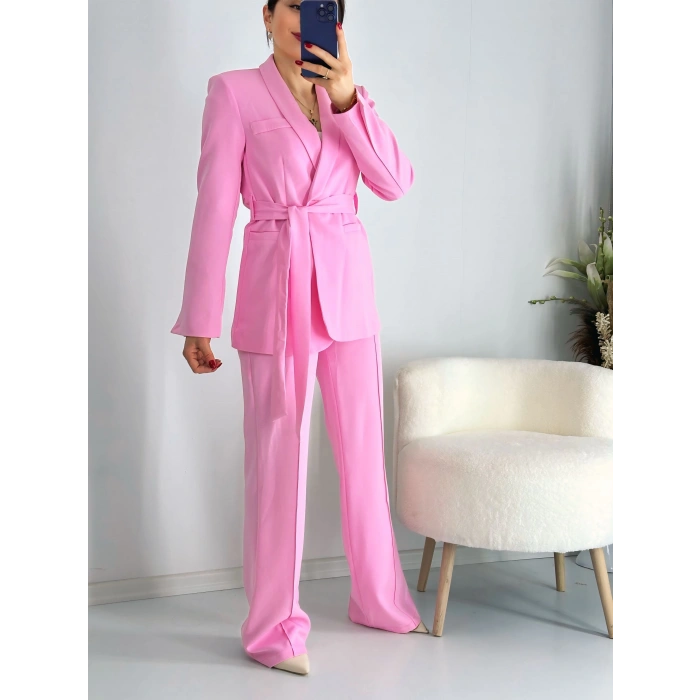Pembe Şal Yaka Bağlama Detay Ceket Pantolon Takım