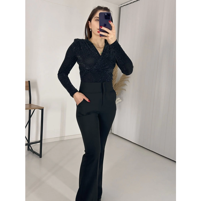 Simli Kravuze Yaka Bluz Siyah