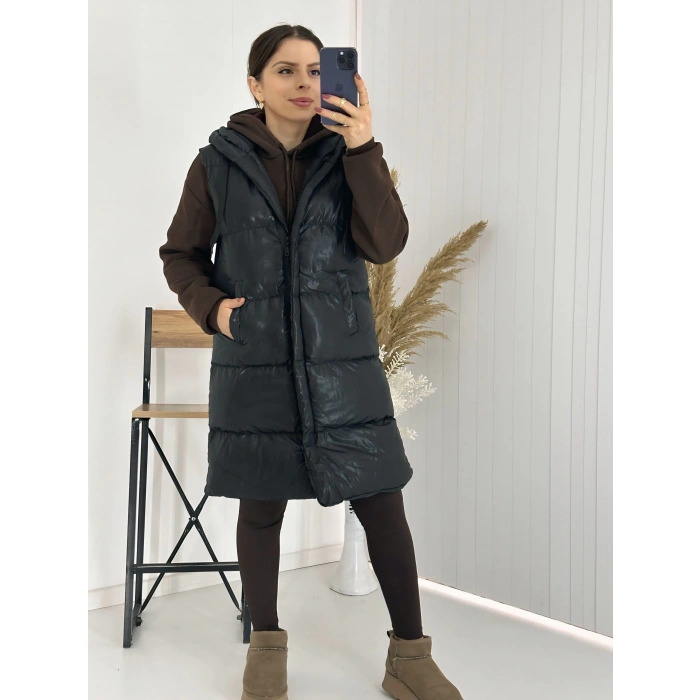 Siyah Kapişonlu Uzun Şişme Yelek