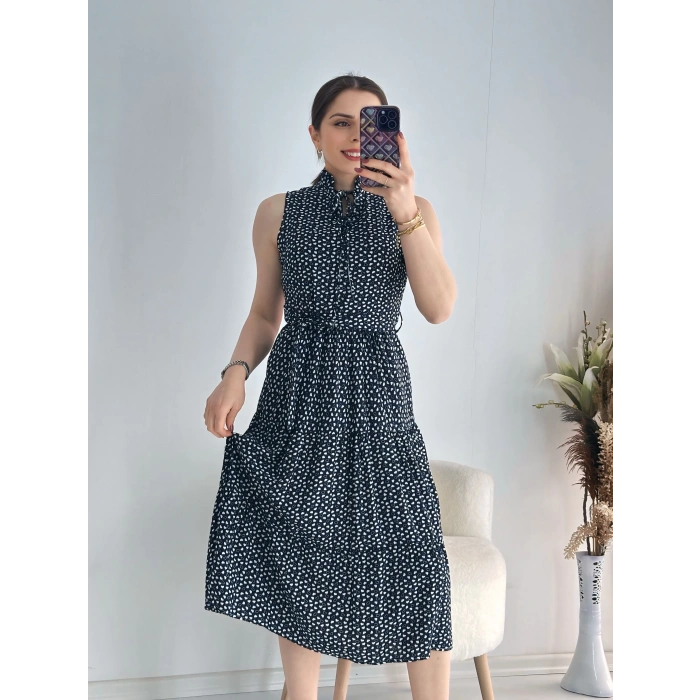 Siyah Puantiyeli Elbise