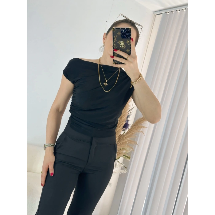Siyah Sandy Kolsuz Büzgülü Bluz