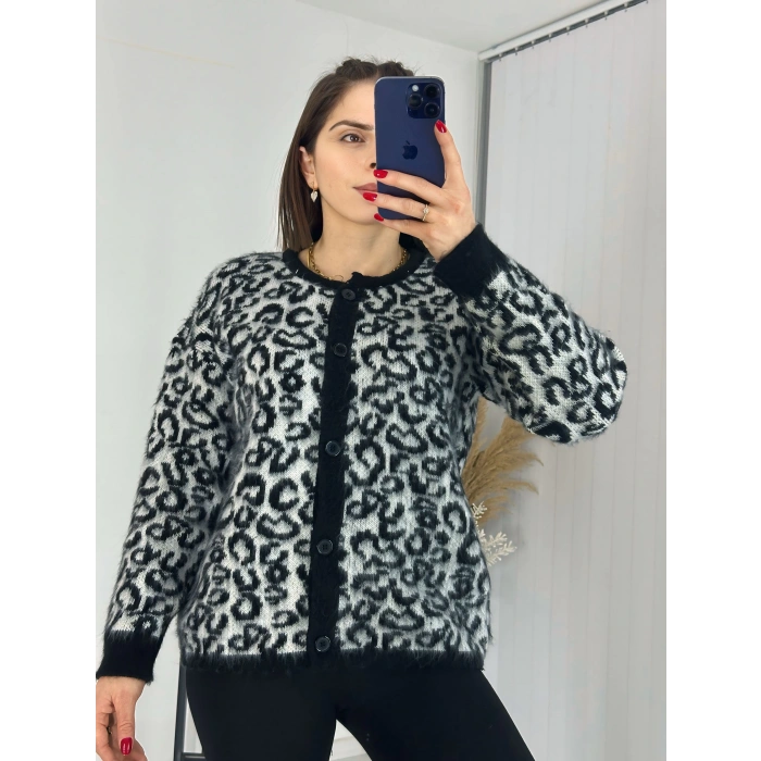 Tüylü Leopar Hırka