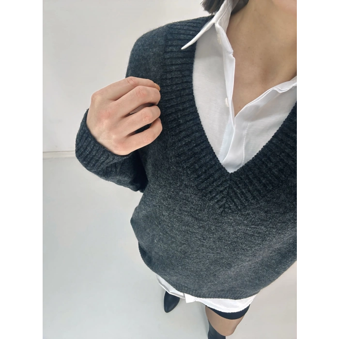 V Yaka Uzun Kazak Antrasit