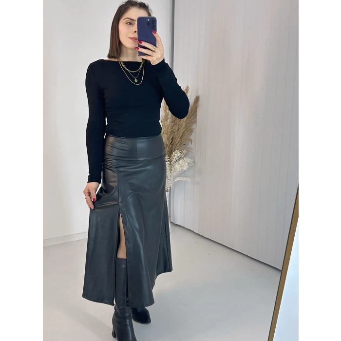 Yırtmaçlı Midi Boy Siyah Deri Etek