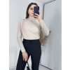 Bej Büzgü Detaylı Dik Yaka Sandy Bluz