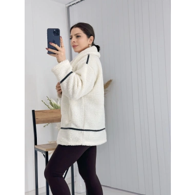 Astarlı Pelüş Ceket Mont