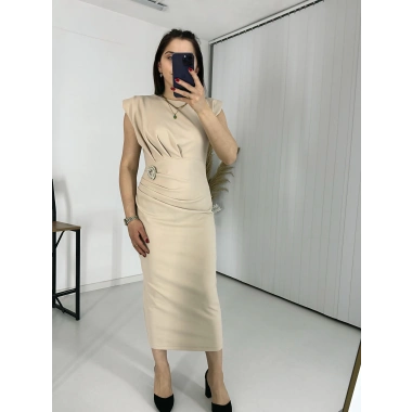 Bej BROŞLU Vatkalı Krep Elbise