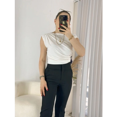 Beyaz Sandy Kolsuz Büzgülü Bluz