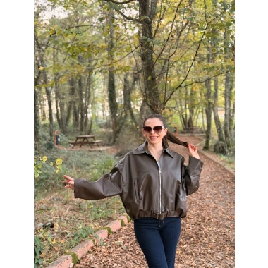 Kemer detay deri bomber ceket kahve