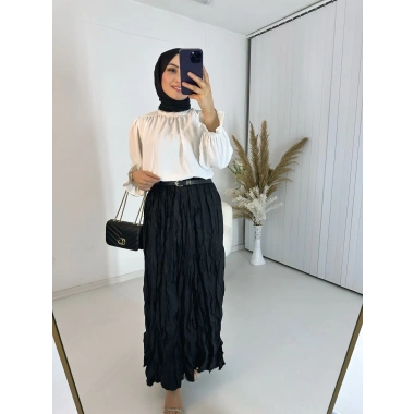 Kırışık Model Siyah Renk Etek