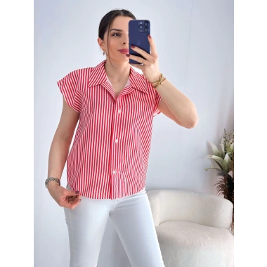 Kırmızı Beyaz Çizgili Gömlek