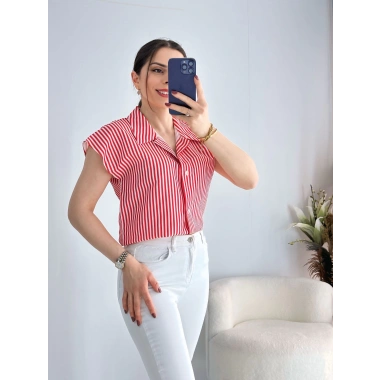Kırmızı Beyaz Çizgili Gömlek