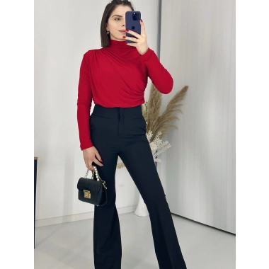 Kırmızı Büzgü Detaylı Dik Yaka Sandy Bluz
