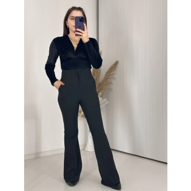 Kravuze Yaka Kadife Bluz Siyah