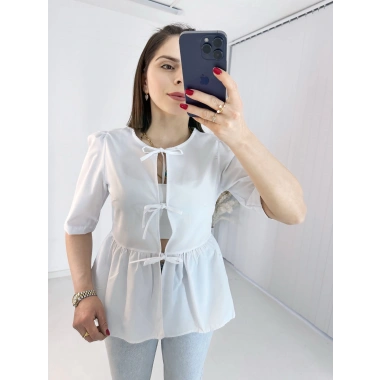 Önden Bağlamalı Beyaz Gömlek