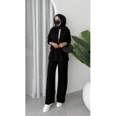 Oysho muadil fermuarlı takım siyah