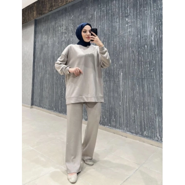 Oysho taşlı takım bej