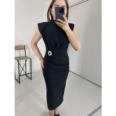 Siyah BROŞLU Vatkalı krem Elbise