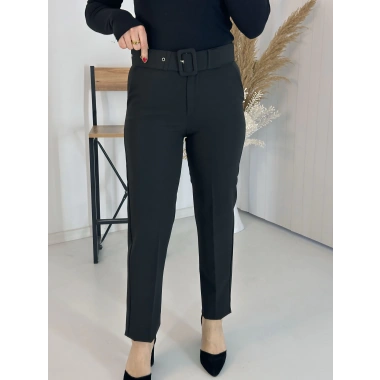 Siyah Kemerli Boru Paça Kumaş Pantolon