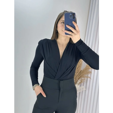 Vatkalı Kravuze V Yaka Çıtçıtlı Bady