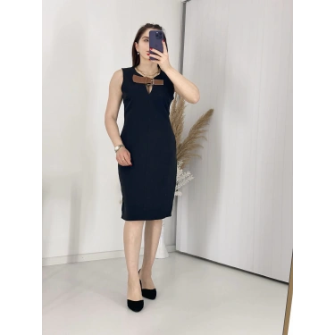 Siyah Göğüs Kemerli Klasik Elbise