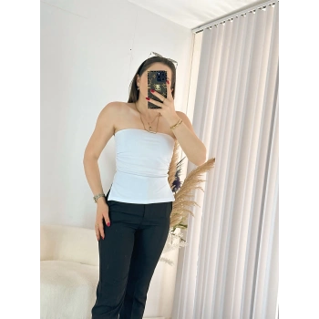 Beyaz Çift Yırtmaçlı Straplez Bluz