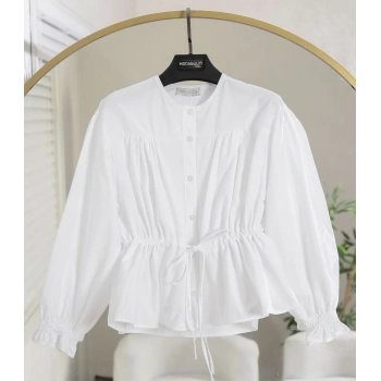 Kolları Lastikli Belden Bağlamalı Gömlek beyaz