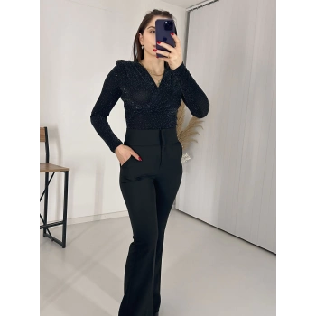 Simli Kravuze Yaka Bluz Siyah