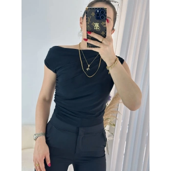 Siyah Sandy Kolsuz Büzgülü Bluz