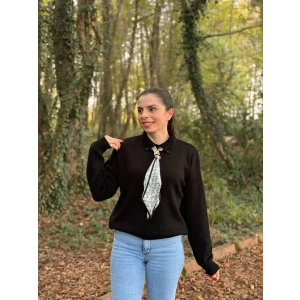 Fular detay Polo yaka kazak siyah